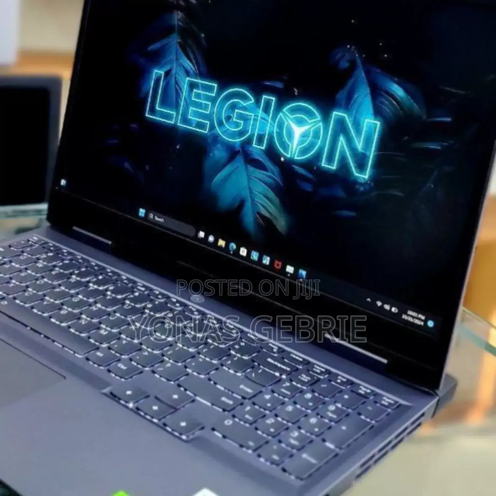 New Laptop Lenovo LOQ 15IRH8 16GB AMD Ryzen 7 SSD 512GB