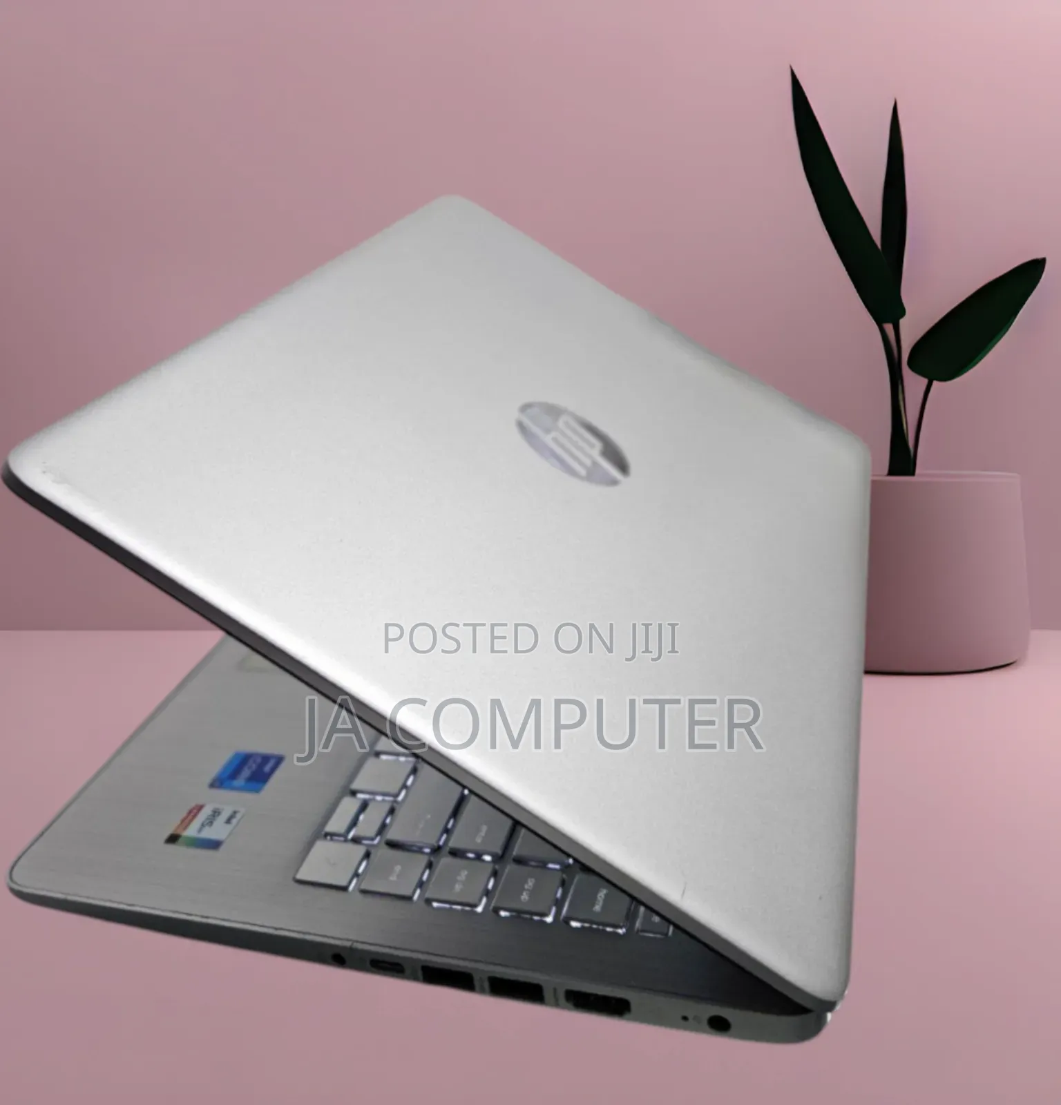 New Laptop HP Stream Notebook 8GB Intel Core I7 SSD 512GB