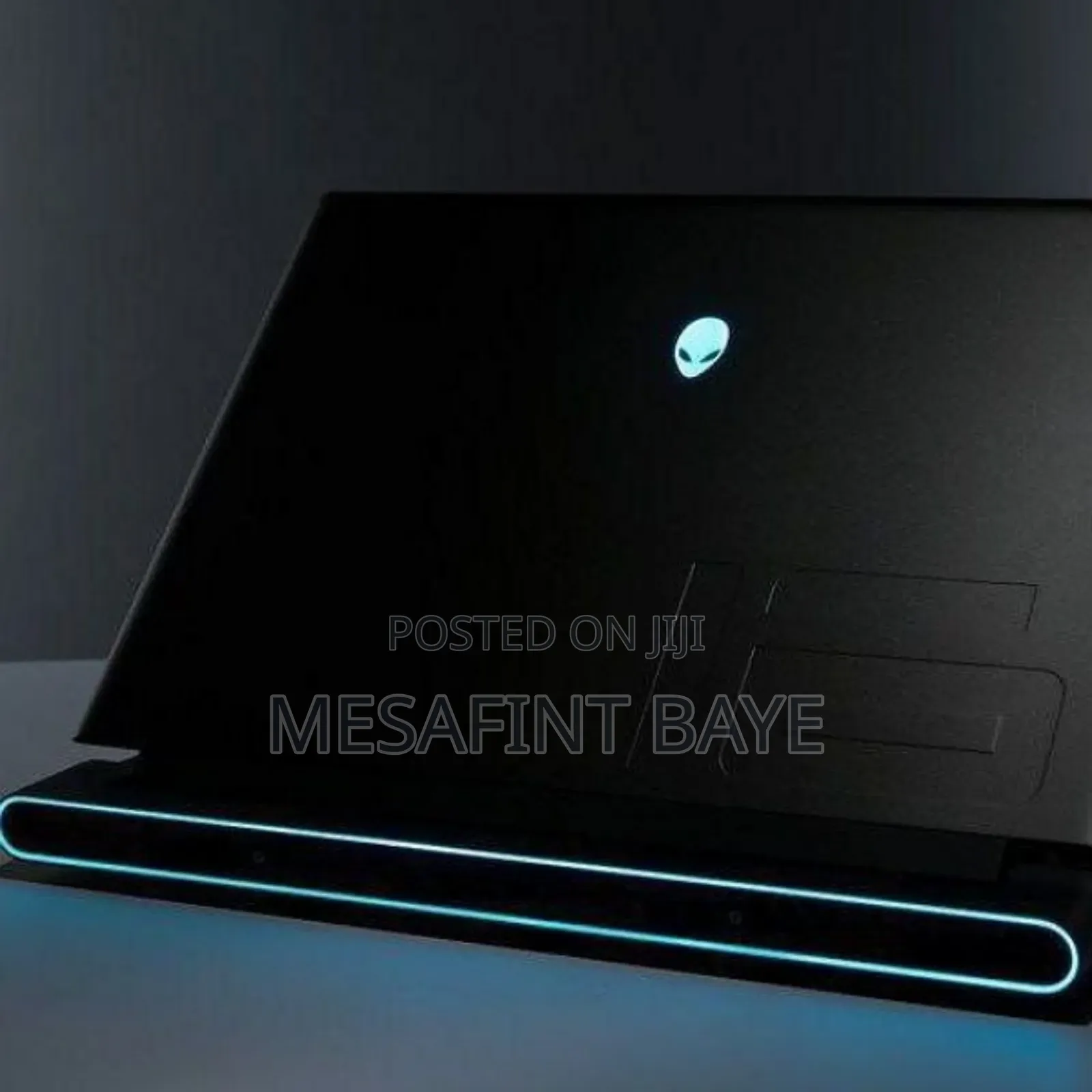 New Laptop Alienware M17x R2 16GB Intel Core I7 SSD 1T