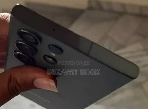 New Samsung Galaxy S23 Ultra 512 GB