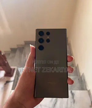 Photo - New Samsung Galaxy S23 Ultra 512 GB