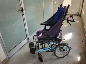 Children's Wheelchair With High Backrest熊monicare Aluminum