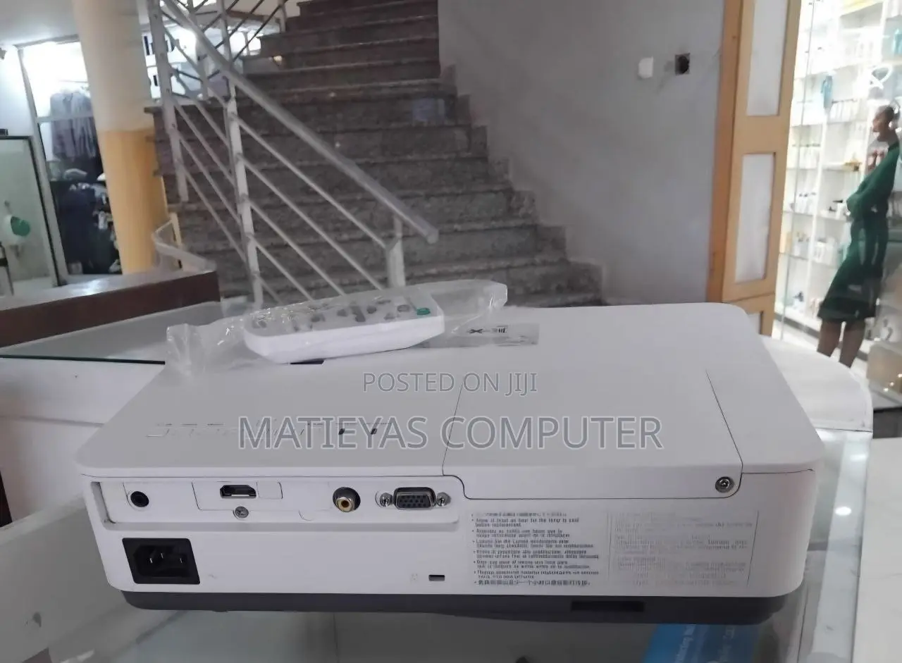 Sony Projector Dx220