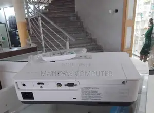 Sony Projector Dx220