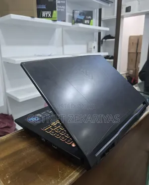 New Laptop MSI Katana 15 16GB AMD Ryzen 7 SSD 1T