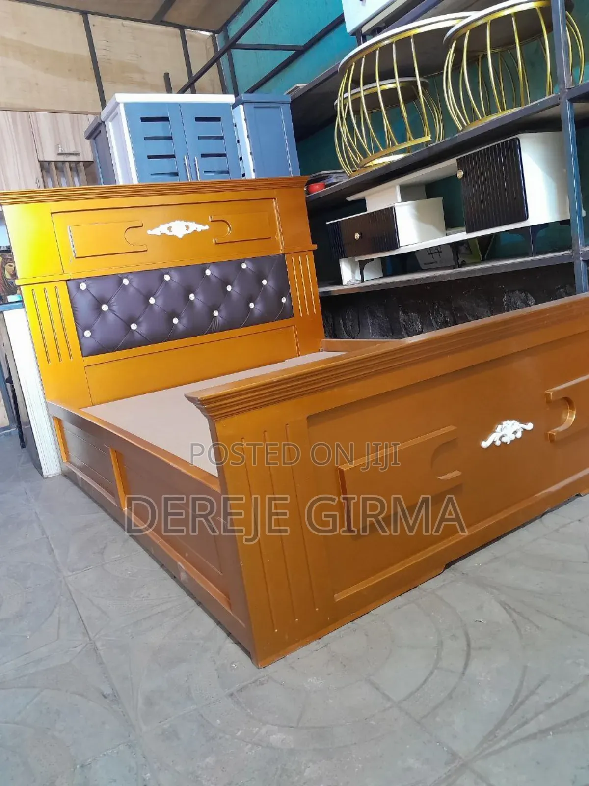 ሜትር ከ50cm ታፒሴሪ አልጋ