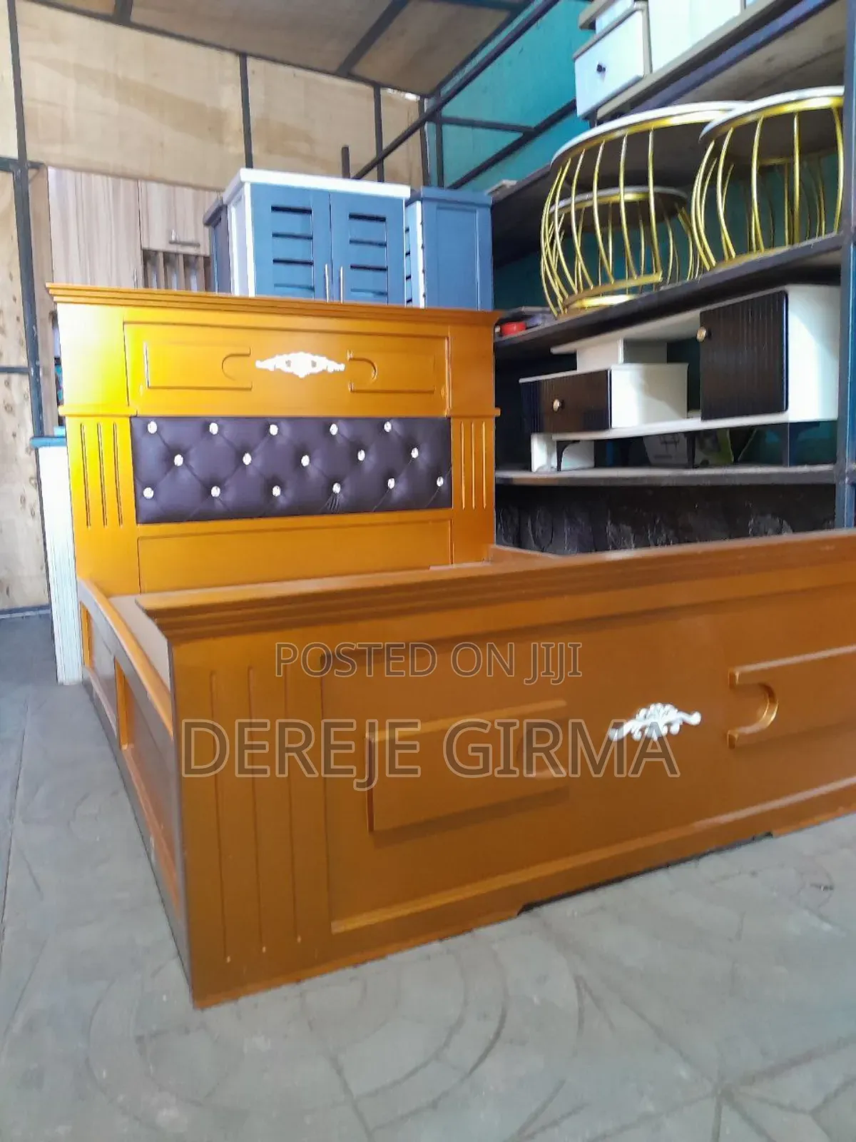 ሜትር ከ50cm ታፒሴሪ አልጋ