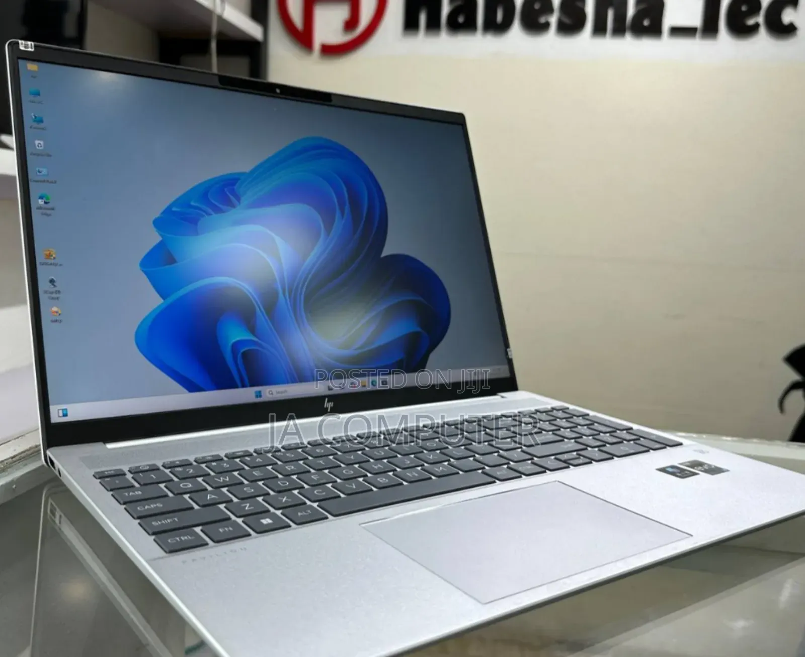 New Laptop HP Pavilion 15 16GB Intel Core I7 SSD 1T