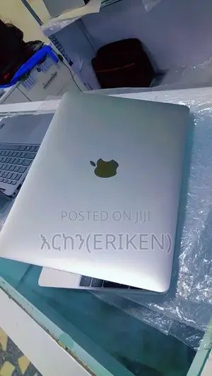 New Laptop Apple MacBook Air 2015 8GB Intel Core M SSD 512GB