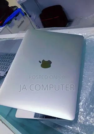 New Laptop Apple MacBook Air 2015 8GB Intel Core M SSD 512GB