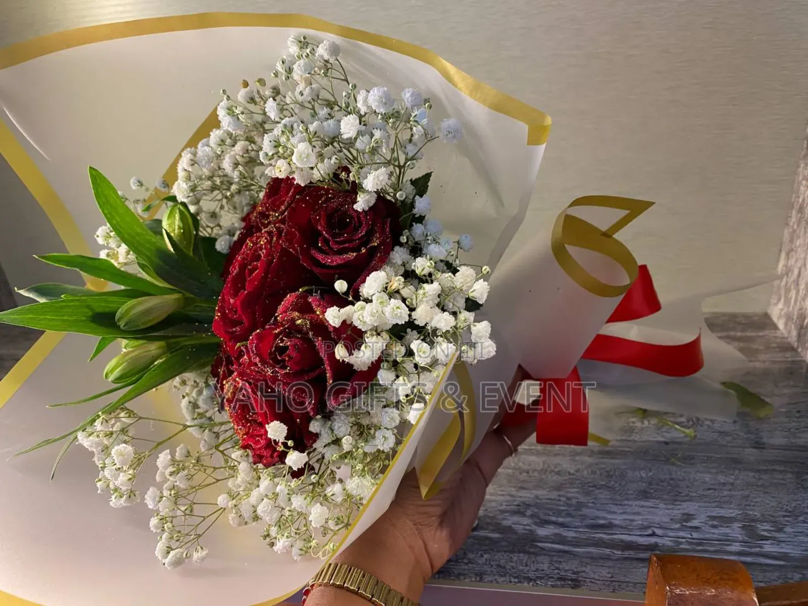 **Mini Bouquet Flower  Gift