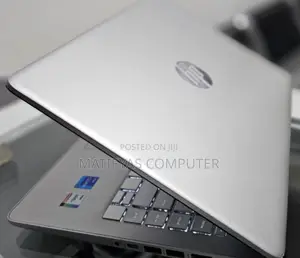 New Laptop HP Stream Notebook 8GB Intel Core I7 SSD 512GB