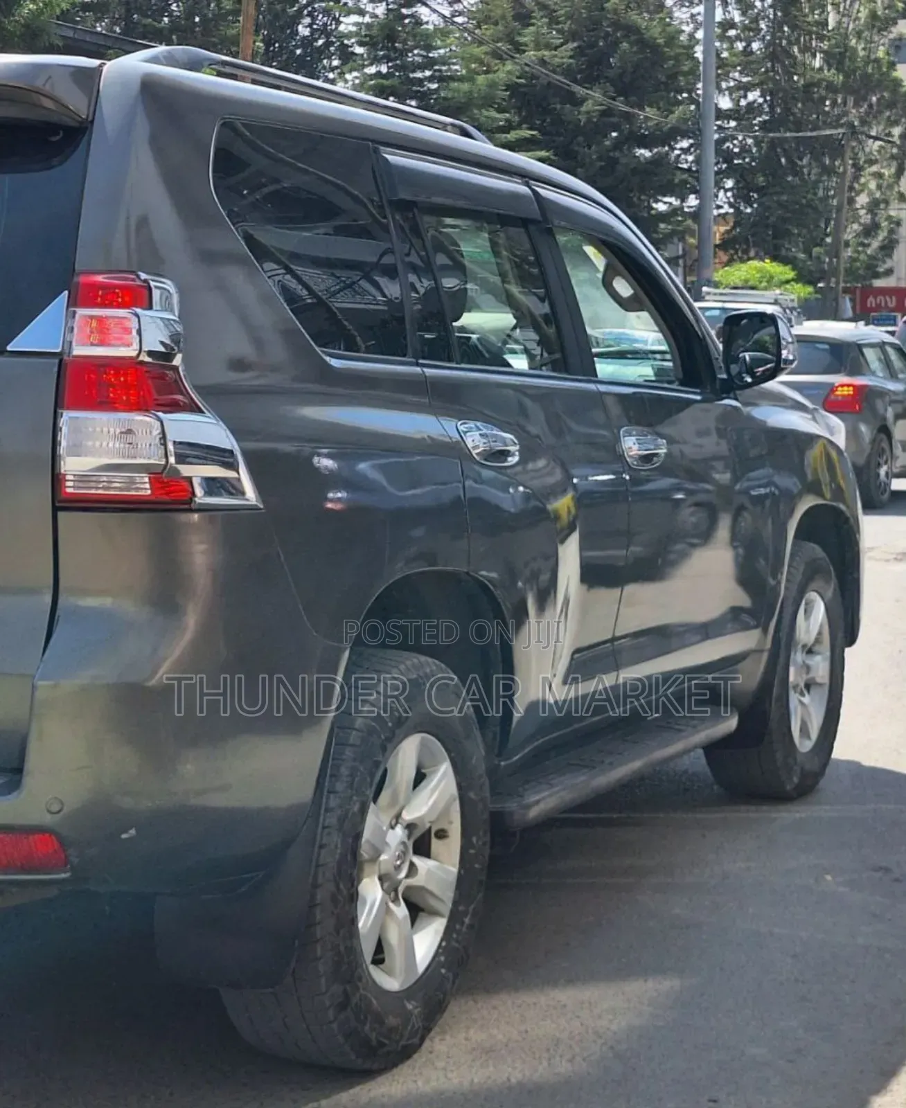 Toyota Land Cruiser Prado 2016 Gray