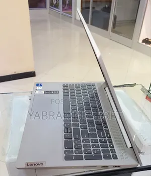 New Laptop Lenovo 8GB Intel Core I7 SSD 512GB