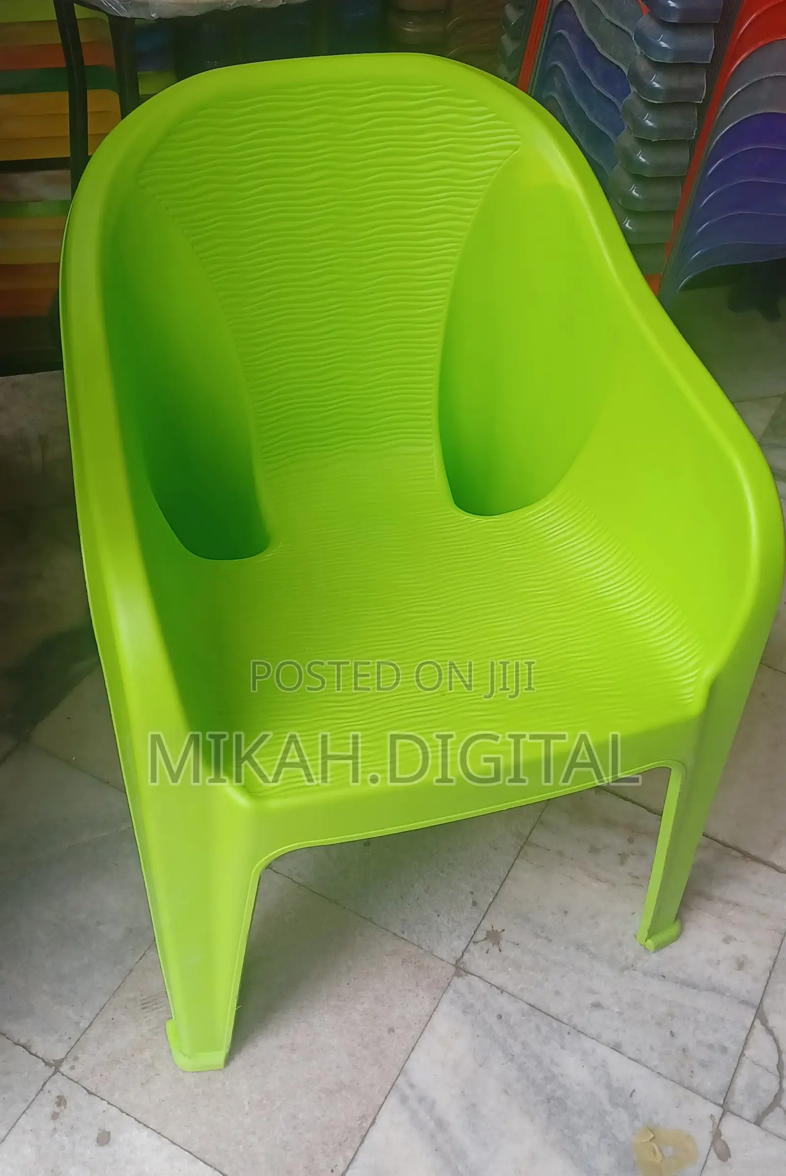 New Design Green Plastic Table Very Durable Plastic Chairs
