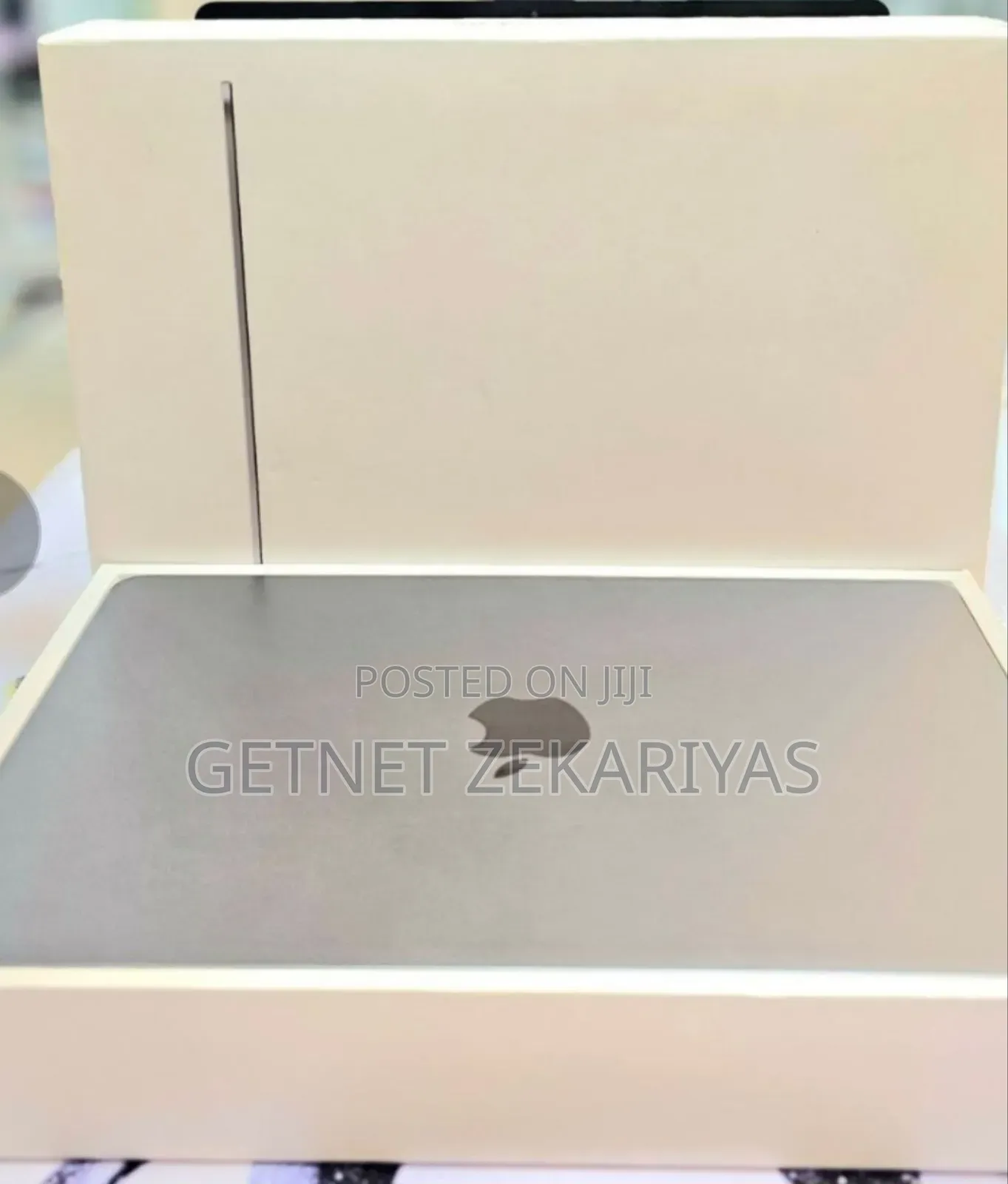 New Laptop Apple MacBook Air 8GB Apple M2 SSD 512GB