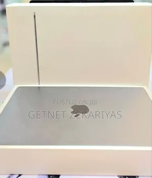 New Laptop Apple MacBook Air 8GB Apple M2 SSD 512GB