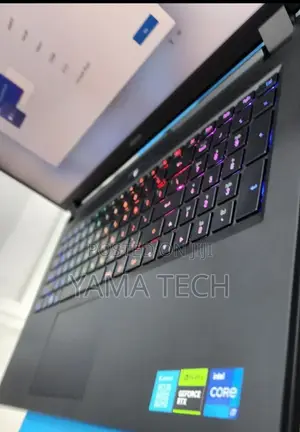 New Laptop Gigabyte AORUS 17G 32GB Intel Core I7 SSD 1T