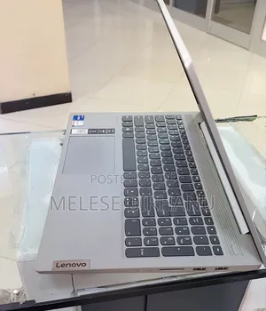 New Laptop Lenovo IdeaPad 520S 8GB Intel Core I7 SSD 512GB