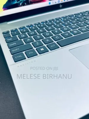 New Laptop HP Pavilion 17 16GB Intel Core I7 SSD 1T