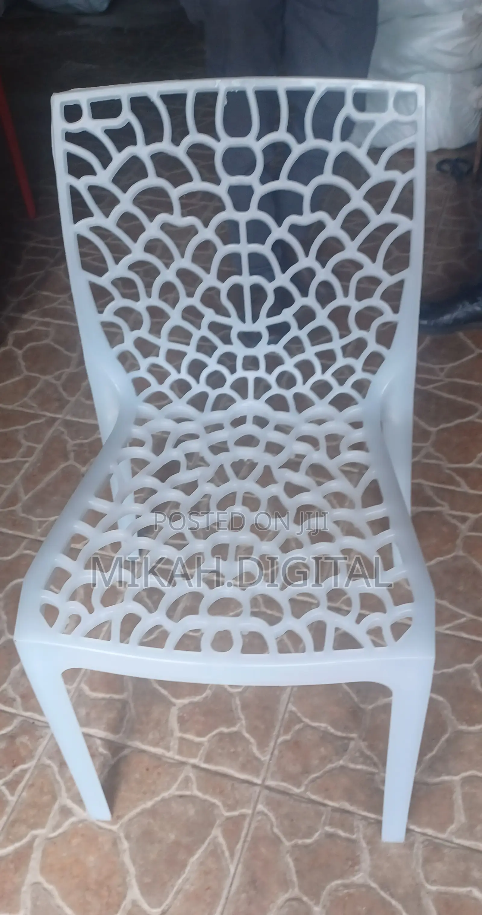 Gray & Marble White Mesh Plastic Chairs For Cafe