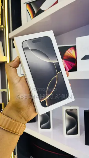 Photo - New Apple iPhone 16 Pro 256 GB Silver