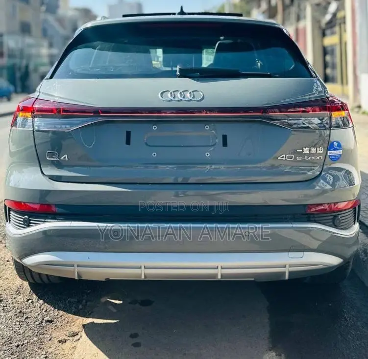 New Audi Quattro 2024 Gray