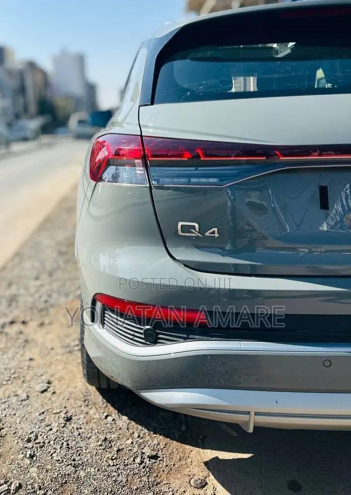 New Audi Quattro 2024 Gray