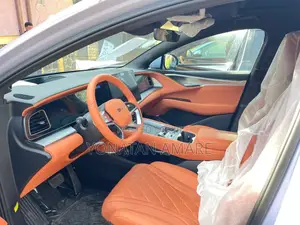 New BYD Seal DM-i 2024