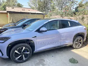 New BYD Seal DM-i 2024