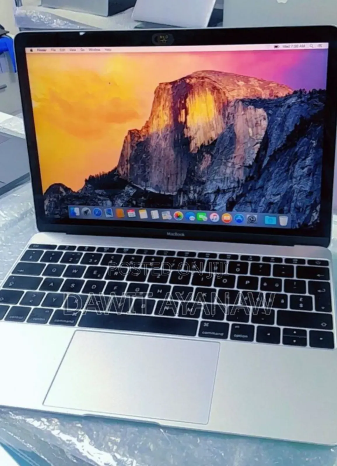 New Laptop Apple MacBook Air 2015 8GB Intel Core I5 SSD 512GB