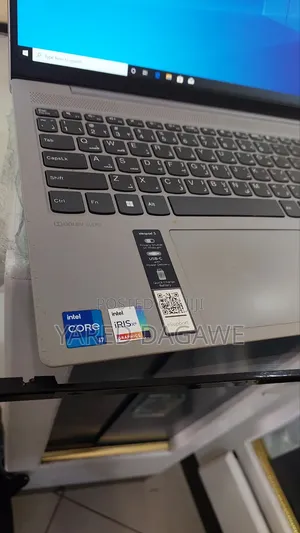 New Laptop Lenovo 8GB Intel Core I7 SSD 512GB