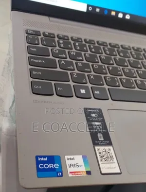 New Laptop Lenovo 8GB Intel Core I7 SSD 512GB