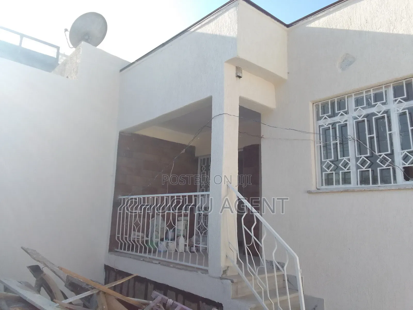 3bdrm Villa in Nifas Silk-Lafto for sale