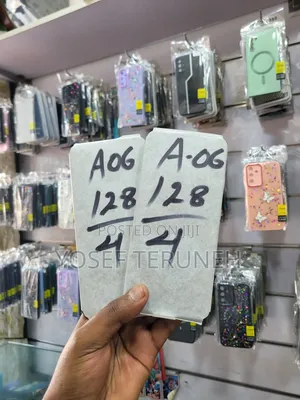 Photo - New Samsung Galaxy A06 128 GB Black