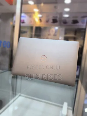 Photo - New Laptop Dell Precision 5550 16GB Intel Core I9 SSD 512GB