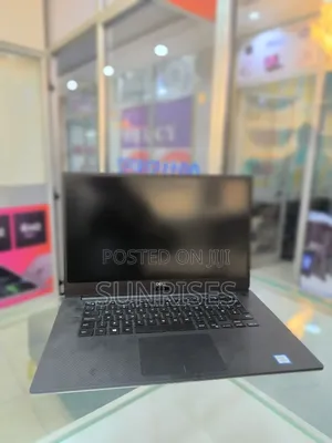 New Laptop Dell Precision 5550 16GB Intel Core I9 SSD 512GB