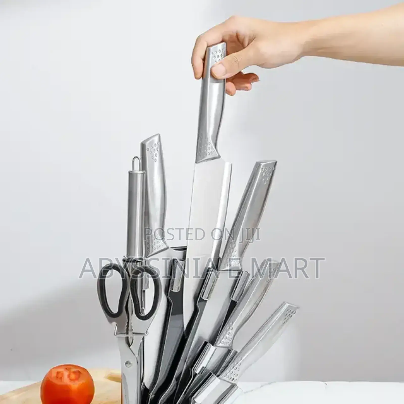 ሁሉንም ያካተተ 4 በተለያየ መጠን ቢላዎች ያሉት Kitchen Knife Set