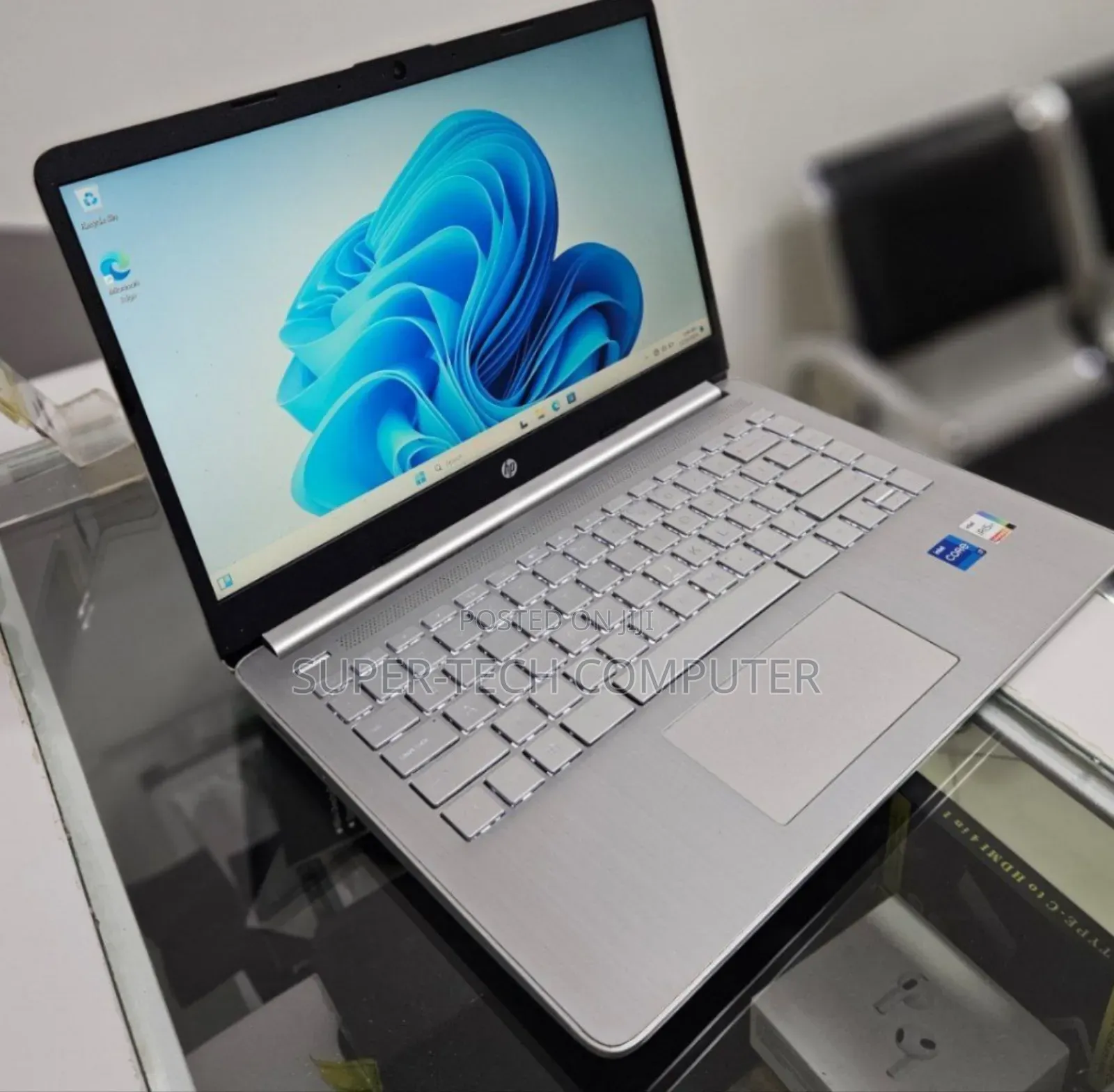 New Laptop HP Stream Notebook 8GB Intel Core I7 SSD 512GB