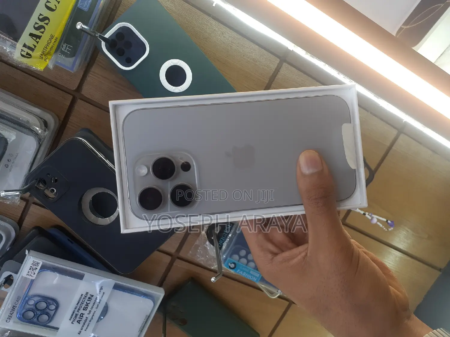 New Apple iPhone 16 Pro 256 GB Silver