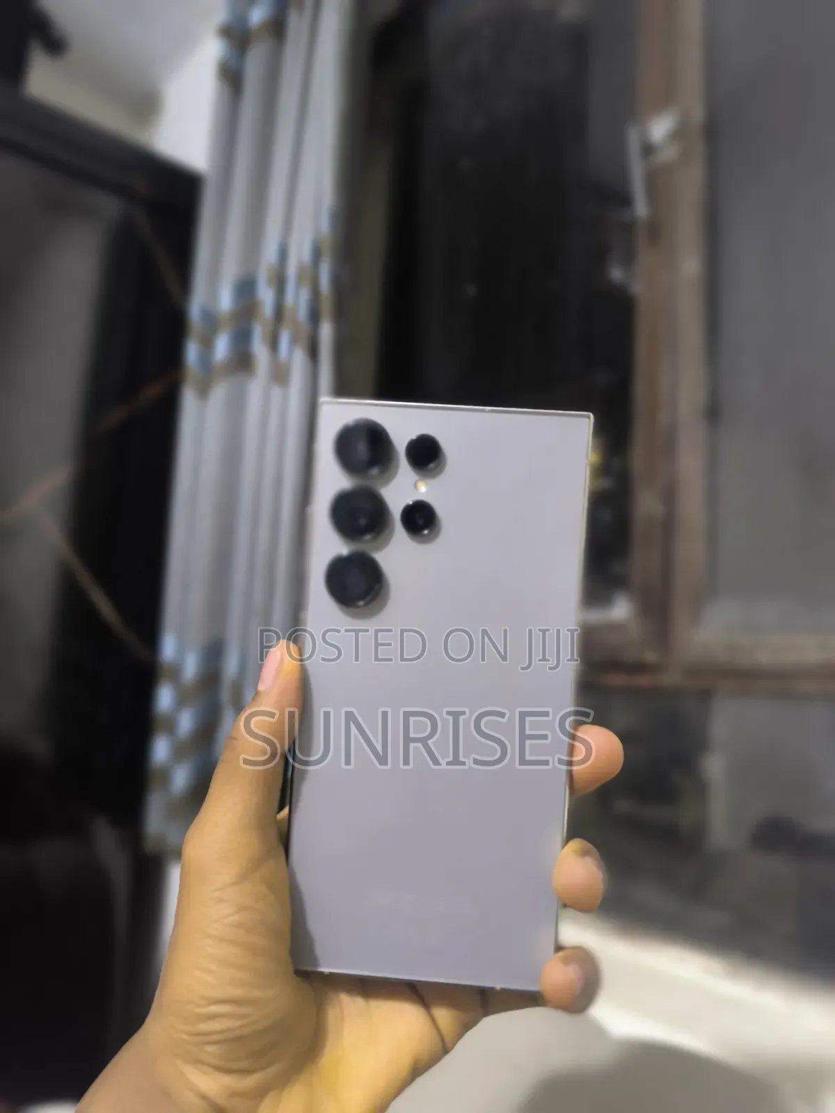 New Samsung Galaxy S24 Ultra 256 GB Gold