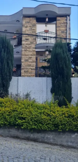 5bdrm House in Semit, G+2 Luxury, Bole for sale