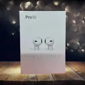 Pro 5S Earphone Combines Style and Comfort