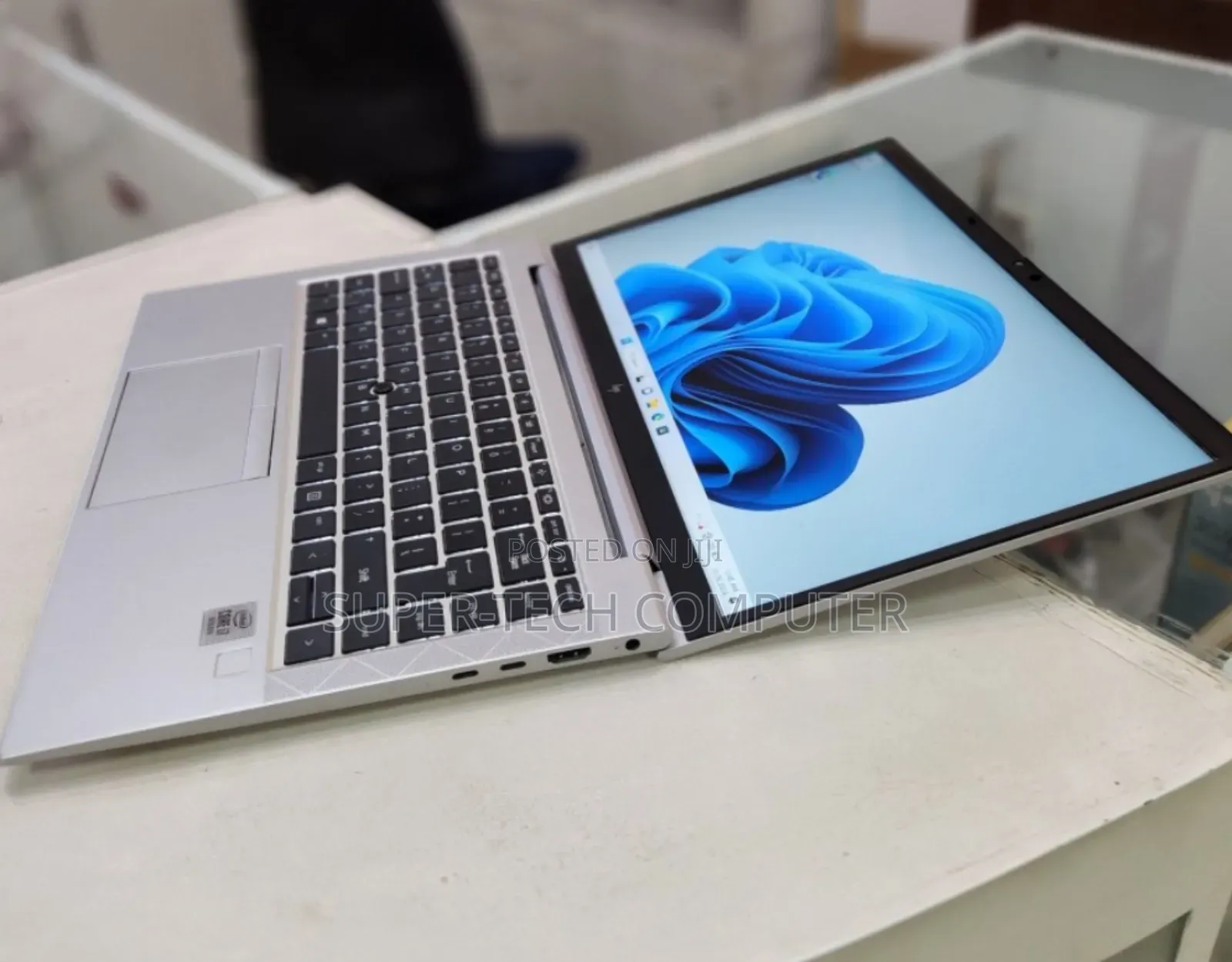 New Laptop HP EliteBook 840 G7 16GB Intel Core I7 SSD 512GB