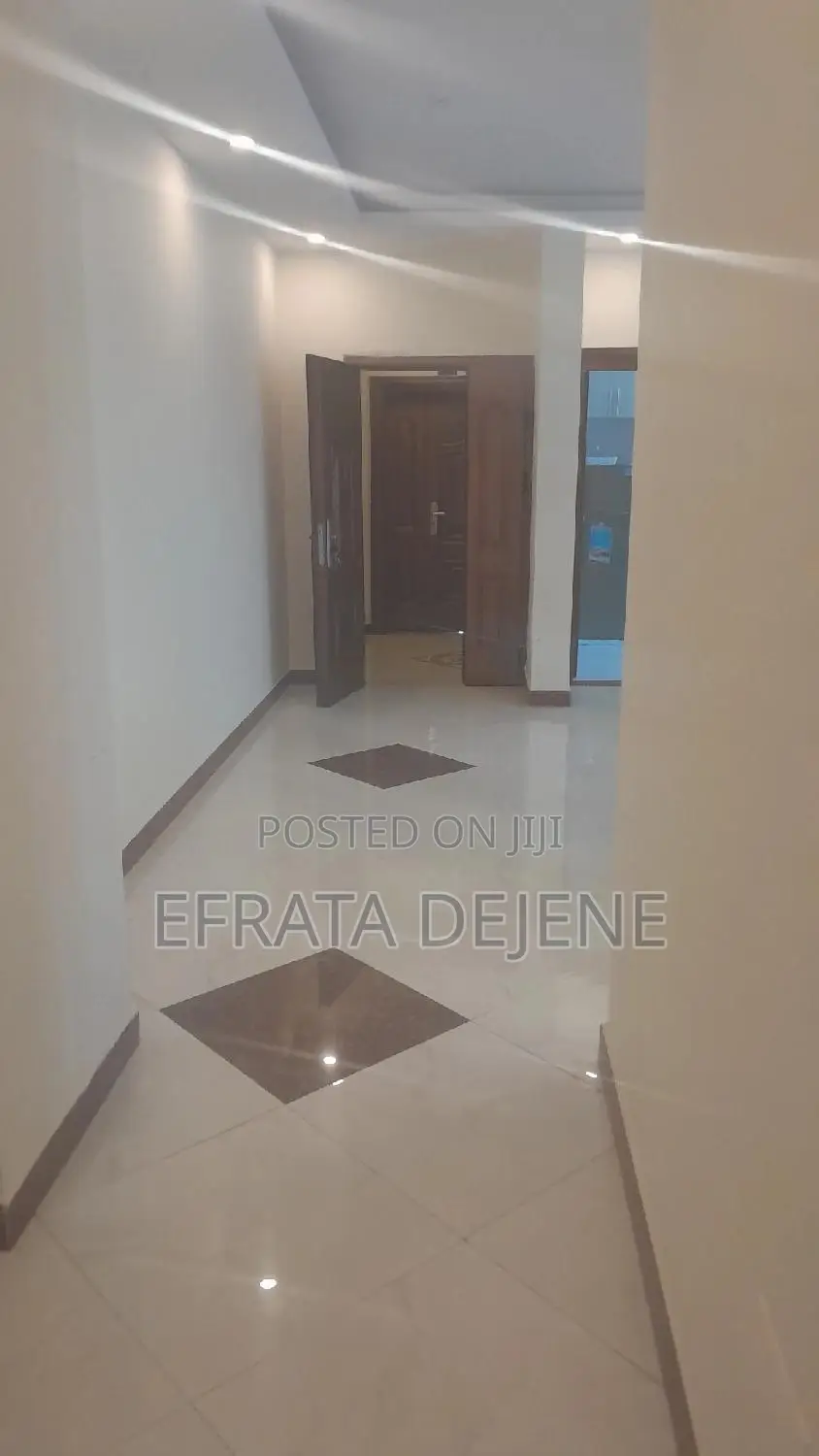 2bdrm Apartment in ቡልጋሪያ Au, Bole for sale