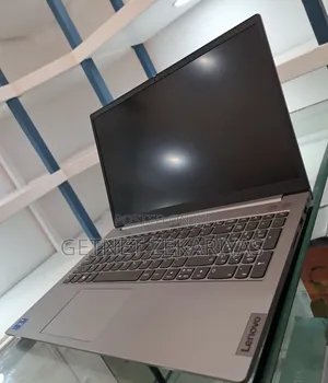 New Laptop Lenovo ThinkBook 15 16GB Intel Core I7 SSD 512GB