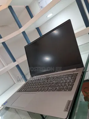 New Laptop Lenovo ThinkBook 15 16GB Intel Core I7 SSD 512GB