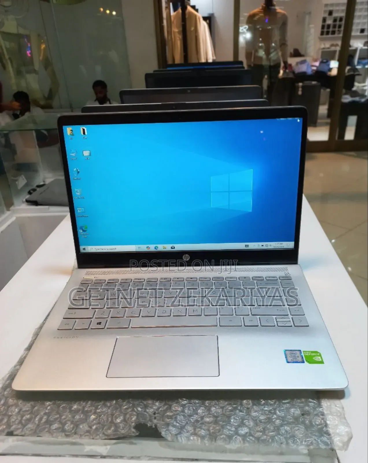 New Laptop HP Stream Notebook 8GB AMD Ryzen 3 SSD 512GB