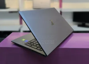 New Laptop HP ZBook Firefly 14 G7 16GB Intel Core I7 SSD 512GB