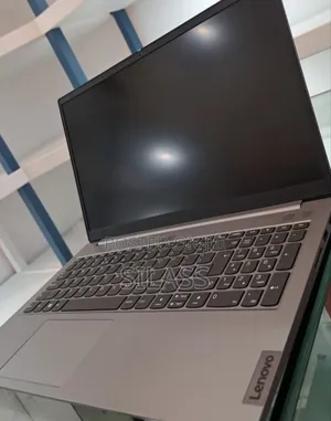 New Laptop Lenovo ThinkBook 13 16GB Intel Core I7 SSD 512GB